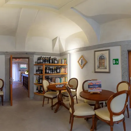 Palazzo Lodron Bertelli. Dimora Storica&Spa-3